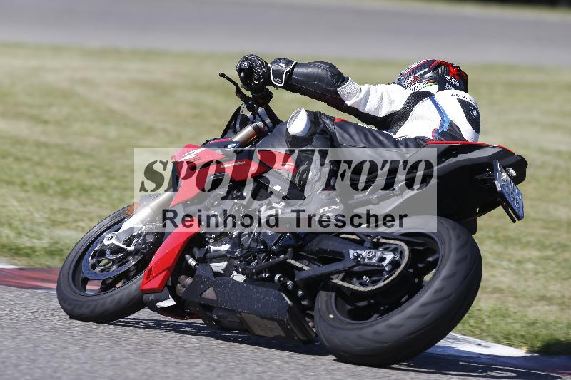 Archiv-2025/16 16.05.2025 PROMAX ADR/Gruppe gruen/unklar